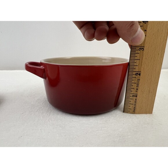 Le Creuset Stoneware Mini‎ Round Cocotte Casserole Dutch Oven Red 14oz Holiday - Picture 5 of 5